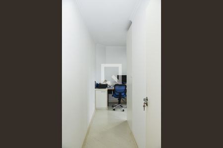 Apartamento à venda com 138m², 3 quartos e 2 vagas Apartamento à venda com 138m², 3 quartos e 2 vagasQuarto 2