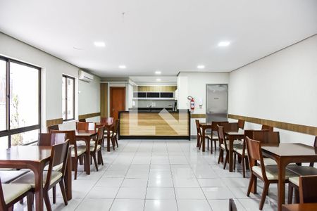 Apartamento à venda com 138m², 3 quartos e 2 vagas Apartamento à venda com 138m², 3 quartos e 2 vagasÁrea comum - Salão de festas