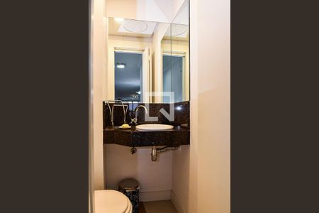 Apartamento à venda com 138m², 3 quartos e 2 vagas Apartamento à venda com 138m², 3 quartos e 2 vagasLavabo