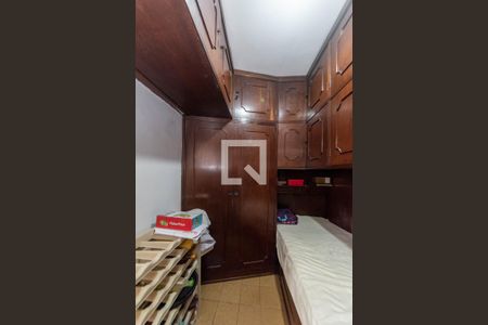 Casa à venda com 200m², 3 quartos e 2 vagas Casa à venda com 200m², 3 quartos e 2 vagasQuarto de Serviço