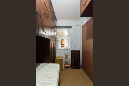 Casa à venda com 200m², 3 quartos e 2 vagas Casa à venda com 200m², 3 quartos e 2 vagasQuarto de Serviço