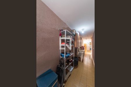 Casa à venda com 200m², 3 quartos e 2 vagas Casa à venda com 200m², 3 quartos e 2 vagasCorredor do Piso Inferior