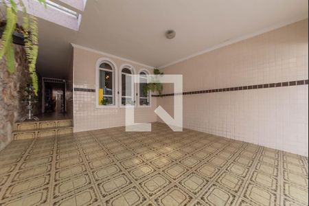 Casa à venda com 200m², 3 quartos e 2 vagas Casa à venda com 200m², 3 quartos e 2 vagasGaragem