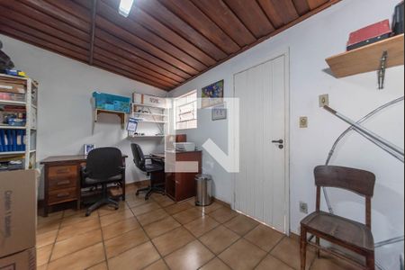 Casa à venda com 200m², 3 quartos e 2 vagas Casa à venda com 200m², 3 quartos e 2 vagasDepósito - Ateliê