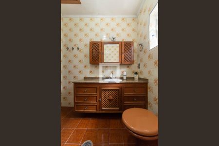 Casa à venda com 200m², 3 quartos e 2 vagas Casa à venda com 200m², 3 quartos e 2 vagasBanheiro da Suíte