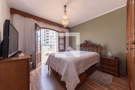 Casa à venda com 200m², 3 quartos e 2 vagas Casa à venda com 200m², 3 quartos e 2 vagasSuíte