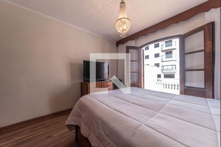 Casa à venda com 200m², 3 quartos e 2 vagas Casa à venda com 200m², 3 quartos e 2 vagasSuíte