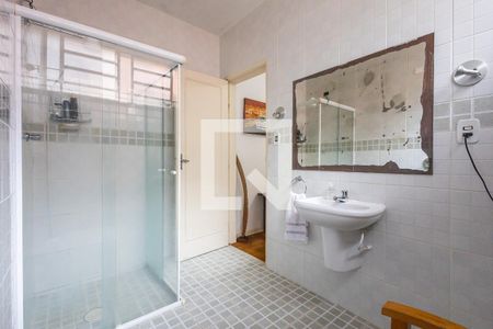 Casa à venda com 288m², 3 quartos e 3 vagasBanheiro da Suíte