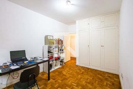 Casa à venda com 288m², 3 quartos e 3 vagasQuarto 2