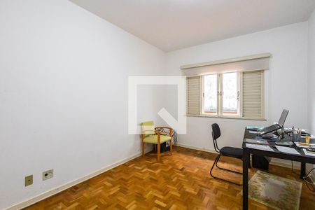 Casa à venda com 288m², 3 quartos e 3 vagasQuarto 2