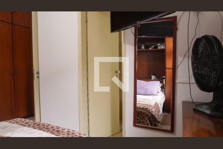 Apartamento à venda com 131m², 4 quartos e 2 vagas Apartamento à venda com 131m², 4 quartos e 2 vagasSuíte