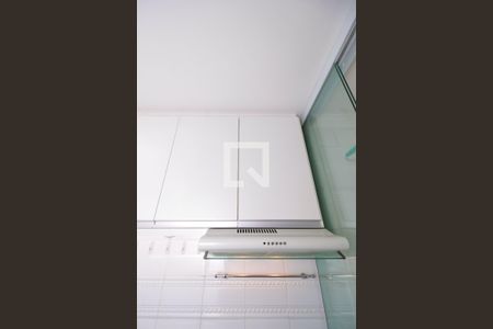 Apartamento à venda com 71m², 2 quartos e 3 vagas Apartamento à venda com 71m², 2 quartos e 3 vagasCozinha - Armários