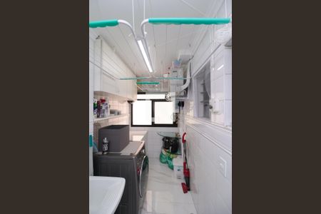 Apartamento à venda com 71m², 2 quartos e 3 vagas Apartamento à venda com 71m², 2 quartos e 3 vagasÁrea de Serviço