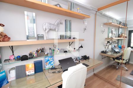 Apartamento à venda com 71m², 2 quartos e 3 vagas Apartamento à venda com 71m², 2 quartos e 3 vagasQuarto