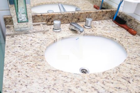 Apartamento à venda com 71m², 2 quartos e 3 vagas Apartamento à venda com 71m², 2 quartos e 3 vagasBanheiro - torneira