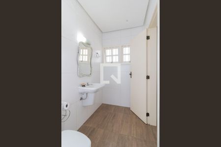 Casa à venda com 245m², 4 quartos e 2 vagas Casa à venda com 245m², 4 quartos e 2 vagasBanheiro da Suíte 1