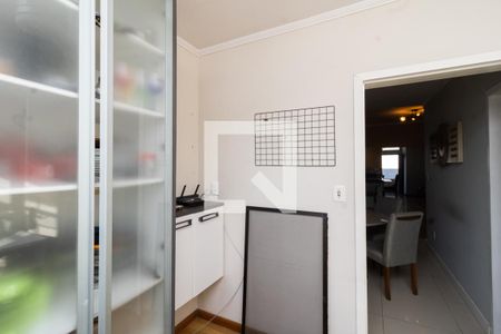 Casa à venda com 245m², 4 quartos e 2 vagas Casa à venda com 245m², 4 quartos e 2 vagasGabinete