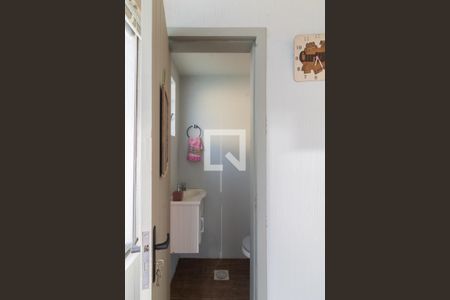 Casa à venda com 245m², 4 quartos e 2 vagas Casa à venda com 245m², 4 quartos e 2 vagasLavabo