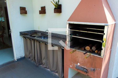 Casa à venda com 259m², 3 quartos e 4 vagas Casa à venda com 259m², 3 quartos e 4 vagasÁrea comum