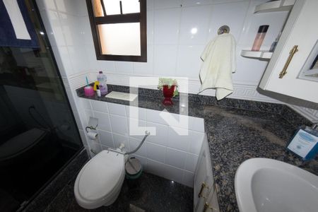 Apartamento à venda com 120m², 3 quartos e 2 vagas Apartamento à venda com 120m², 3 quartos e 2 vagasBanheiro da Suíte 3