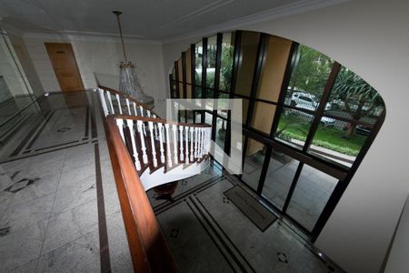 Apartamento à venda com 120m², 3 quartos e 2 vagas Apartamento à venda com 120m², 3 quartos e 2 vagasHall social