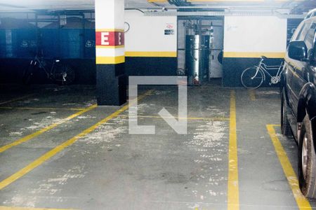 Apartamento à venda com 120m², 3 quartos e 2 vagas Apartamento à venda com 120m², 3 quartos e 2 vagasGaragem