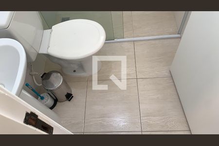 Casa de condomínio para alugar com 71m², 3 quartos e 1 vaga Casa de condomínio para alugar com 71m², 3 quartos e 1 vagaBanheiro