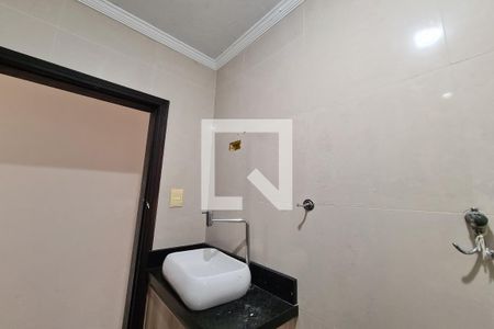 Casa à venda com 125m², 4 quartos e 2 vagas Casa à venda com 125m², 4 quartos e 2 vagasBanheiro 1