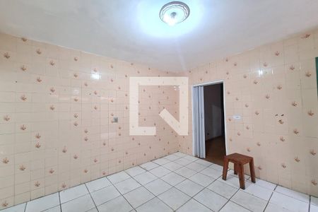 Casa à venda com 125m², 4 quartos e 2 vagas Casa à venda com 125m², 4 quartos e 2 vagasCozinha