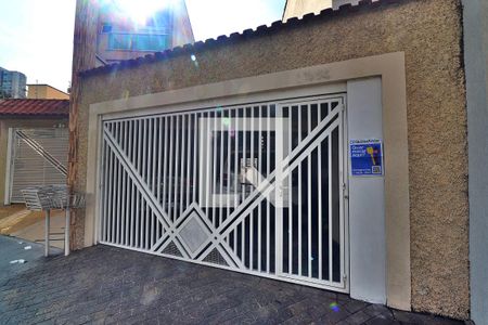 Casa à venda com 182m², 3 quartos e 2 vagasFachada