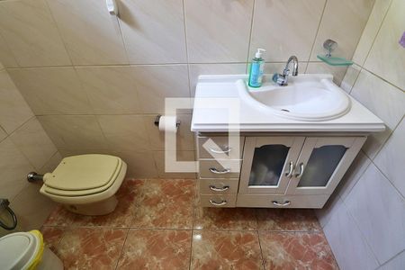 Casa à venda com 182m², 3 quartos e 2 vagasBanheiro do Quarto 1 - Suíte