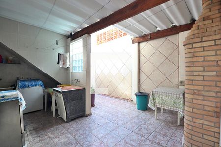 Casa à venda com 182m², 3 quartos e 2 vagasÁrea de Serviço