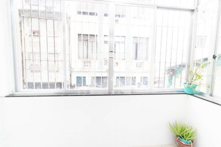 Apartamento à venda com 51m², 2 quartos e sem vaga Apartamento à venda com 51m², 2 quartos e sem vagaVaranda