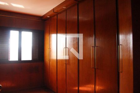 Apartamento à venda com 156m², 2 quartos e 2 vagasCloset Suíte