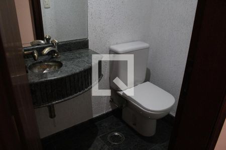 Apartamento à venda com 156m², 2 quartos e 2 vagasLavabo