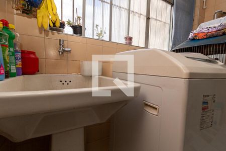 Apartamento à venda com 126m², 3 quartos e 2 vagas Apartamento à venda com 126m², 3 quartos e 2 vagasÁrea de Serviço