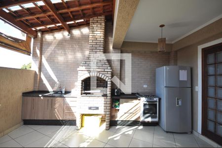 Casa à venda com 240m², 3 quartos e 2 vagasChurrasqueira