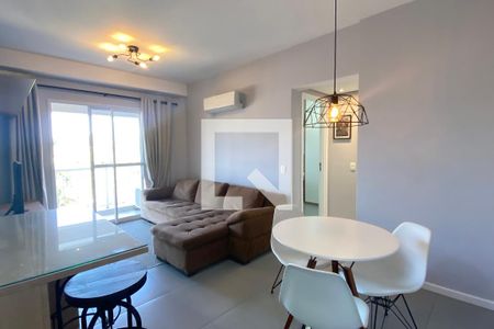 Sala de apartamento para alugar com 1 quarto, 50m² em Empresarial 18 do Forte, Barueri