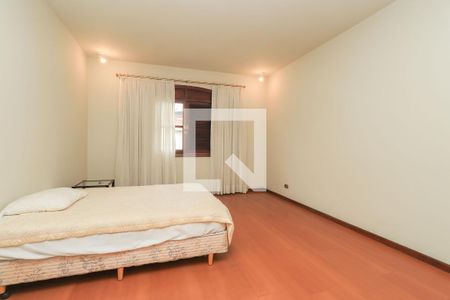 Casa à venda com 460m², 3 quartos e 6 vagas Casa à venda com 460m², 3 quartos e 6 vagasSuíte 3