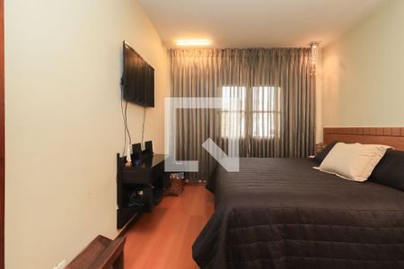 Casa à venda com 460m², 3 quartos e 6 vagas Casa à venda com 460m², 3 quartos e 6 vagasSuíte 1