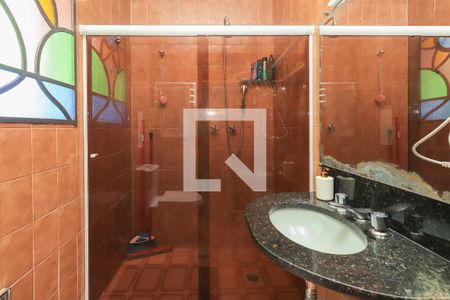 Casa à venda com 460m², 3 quartos e 6 vagas Casa à venda com 460m², 3 quartos e 6 vagasBanheiro da Suíte 1