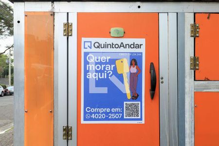 Casa à venda com 460m², 3 quartos e 6 vagas Casa à venda com 460m², 3 quartos e 6 vagasPlaca