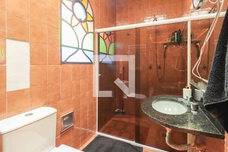 Casa à venda com 460m², 3 quartos e 6 vagas Casa à venda com 460m², 3 quartos e 6 vagasBanheiro da Suíte 1