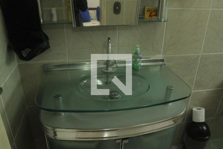 Casa à venda com 140m², 3 quartos e 3 vagasBanheiro da Suíte