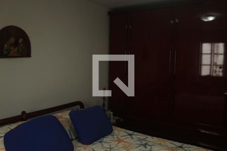 Casa à venda com 140m², 3 quartos e 3 vagasSuíte