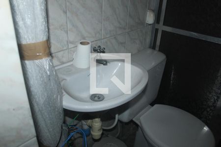 Casa à venda com 140m², 3 quartos e 3 vagasEdícula - Banheiro