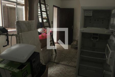 Casa à venda com 140m², 3 quartos e 3 vagasEdícula - Sala