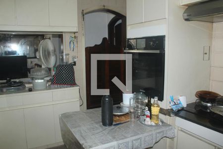 Casa à venda com 140m², 3 quartos e 3 vagasCozinha