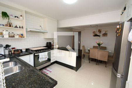 Casa à venda com 333m², 7 quartos e 8 vagasCozinha - Casa 3