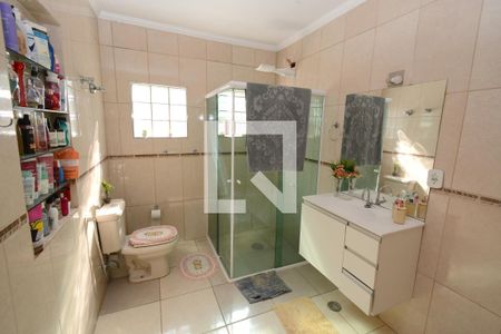 Casa à venda com 333m², 7 quartos e 8 vagasBanheiro - Casa 3